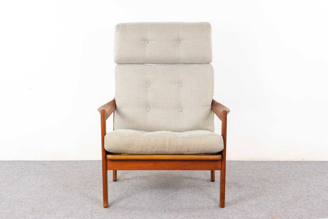Teak Danish Lounge Chair by Illum Wikkelsø - (D1436)
