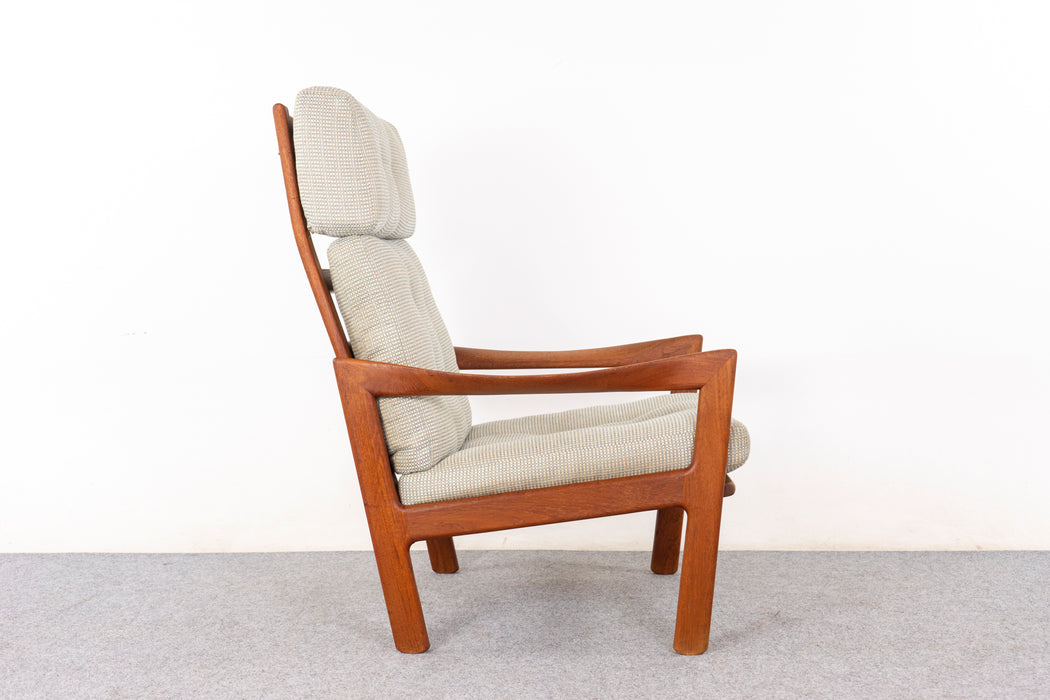 Teak Danish Lounge Chair by Illum Wikkelsø - (D1436)