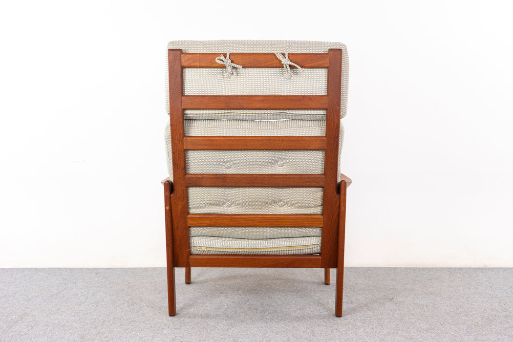 Teak Danish Lounge Chair by Illum Wikkelsø - (D1436)