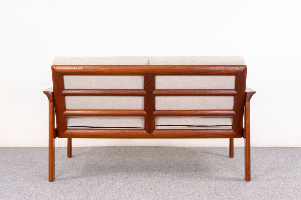 Teak Danish Loveseat - (D1446)