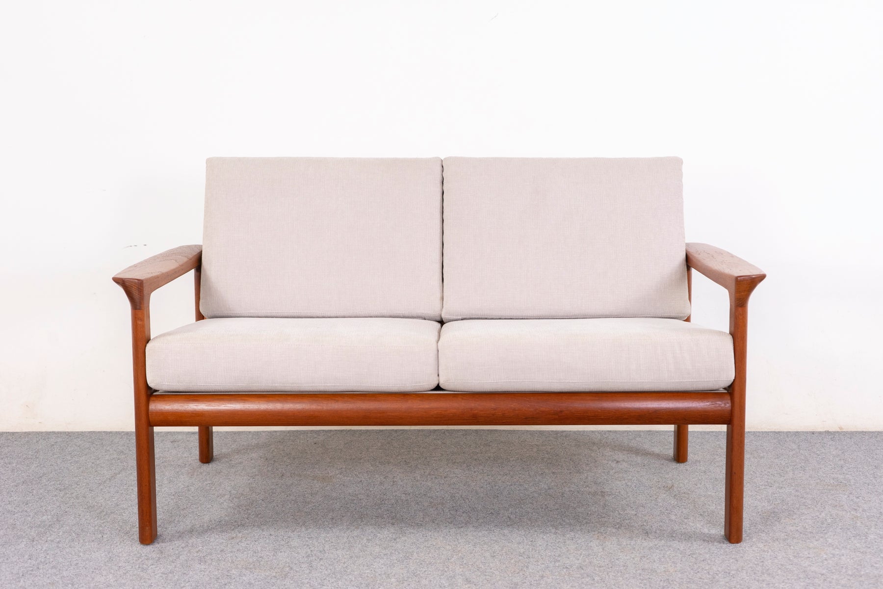 Teak Danish Loveseat - (D1446)