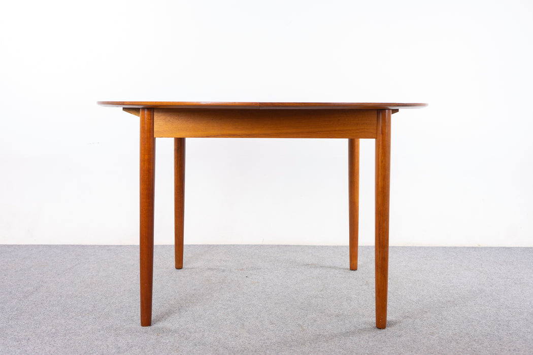 Danish Mid Century Teak Round Dining Table  - (D1500)