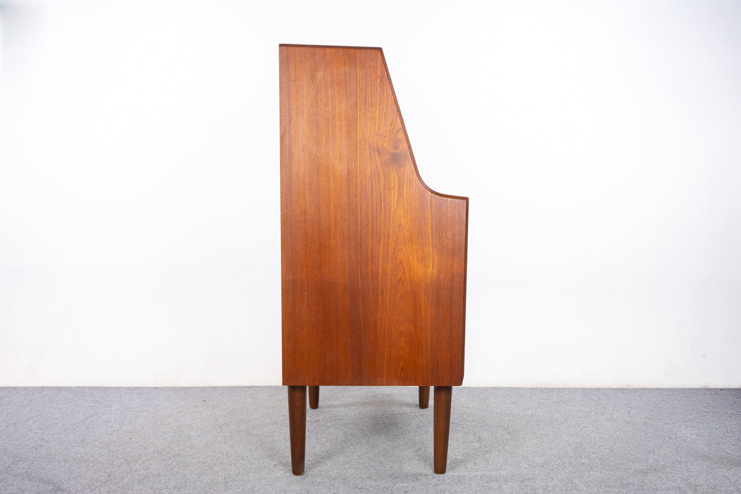 Danish Teak Secretary Desk/Vanity by Ølholm Møbelfabrik - (327-137)