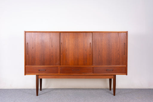 Danish Modern Teak Sideboard - (327-076)