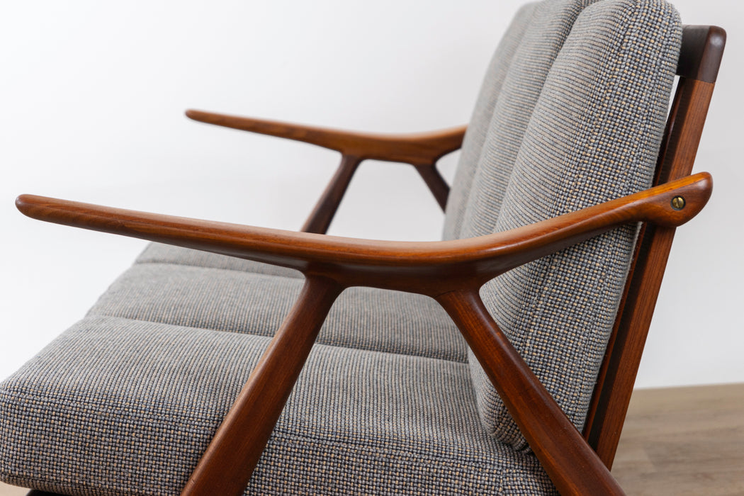 Danish Mid-Century Teak Sofa by Arne Hovmand-Olsen - (D1346)