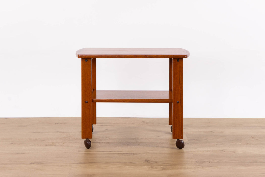 Mid Century Teak Side Table - (D1609)
