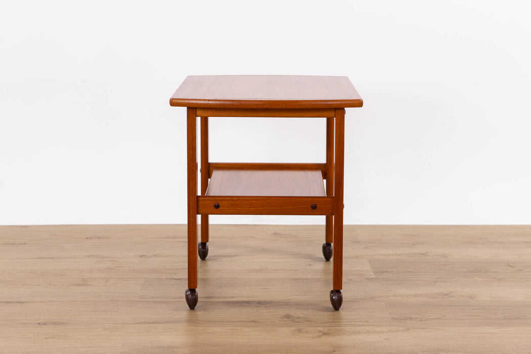 Mid Century Teak Side Table - (D1609)