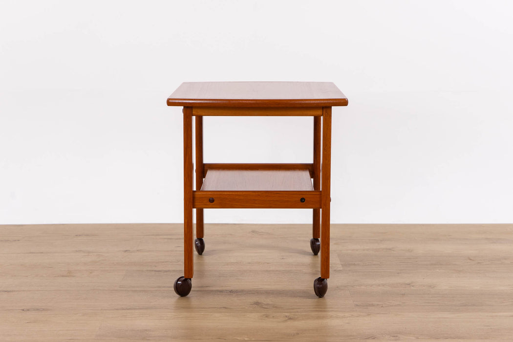 Mid Century Teak Side Table - (D1609)