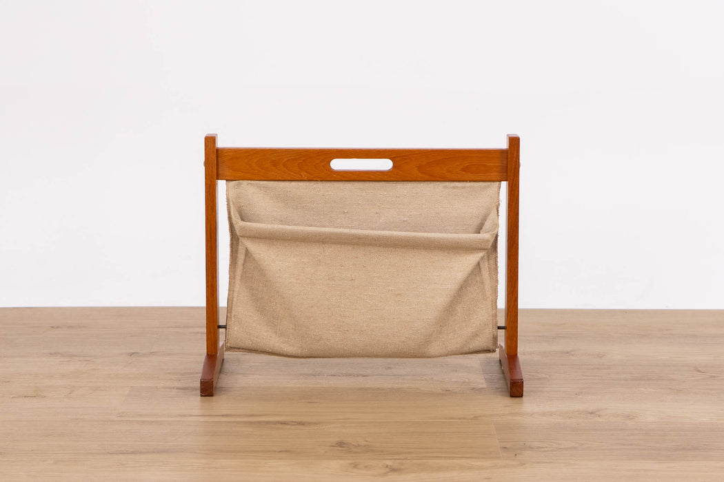 Mid Century Teak Magazine Holder - (D1608)
