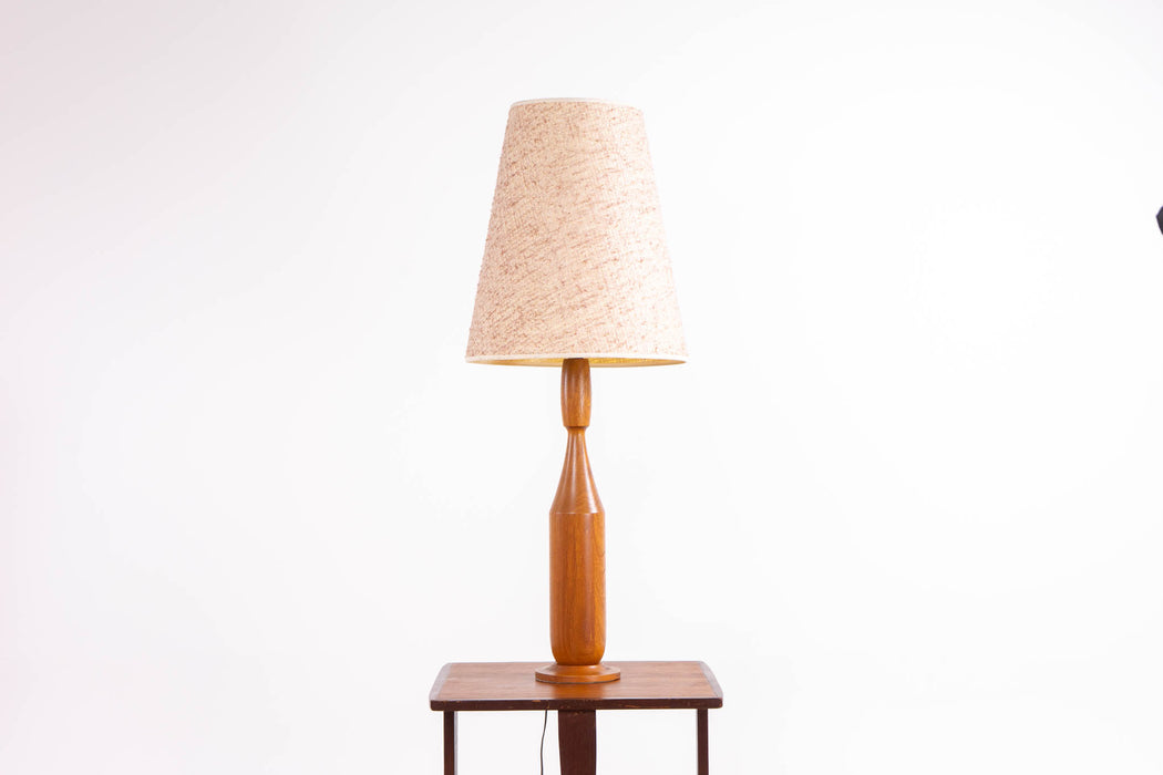 Mid-Century Modern Teak Table Lamp - (D1613)