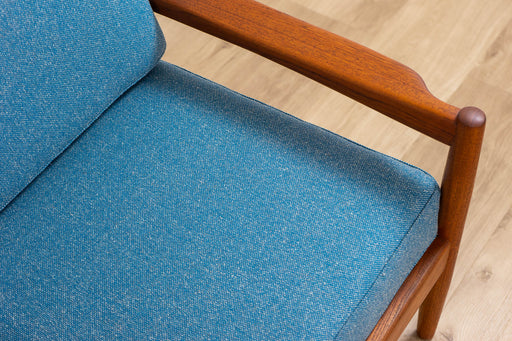 Danish Mid Century Teak Sofa - (D1609a)