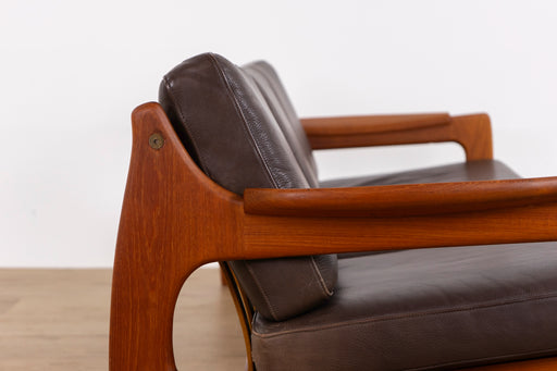 Danish Mid Century Teak & Leather Sofa - (D1592)