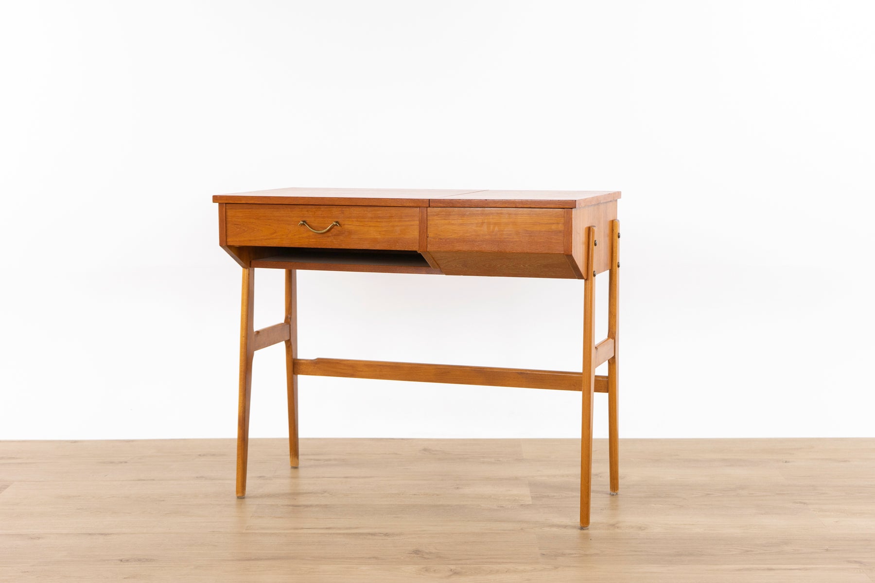 Swedish Mid-Century Teak Vanity - (326-110)