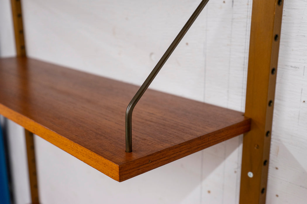 Danish Modern Teak Wall System - (D1576)