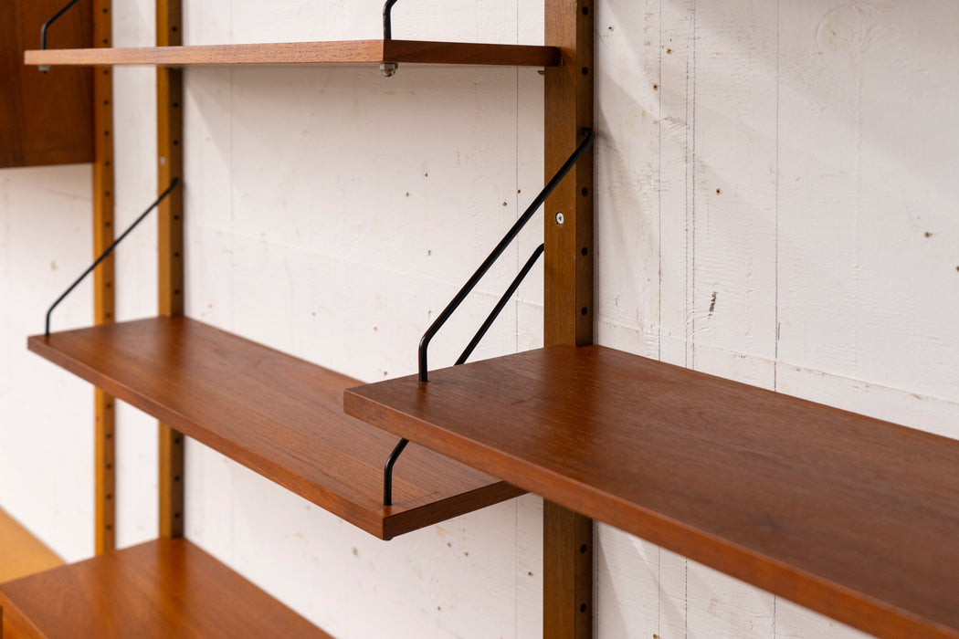 Danish Mid Century Teak Wall System - (327-012)