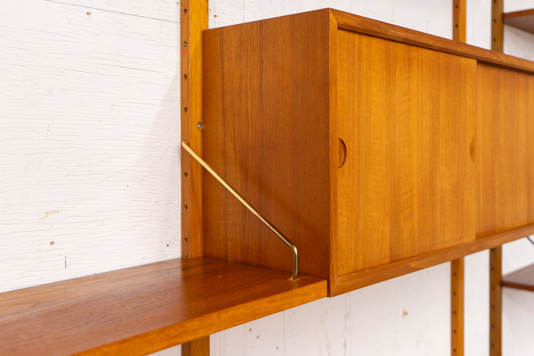 Danish Mid-Century Teak Wall System by Poul Cadovius - (327-124)