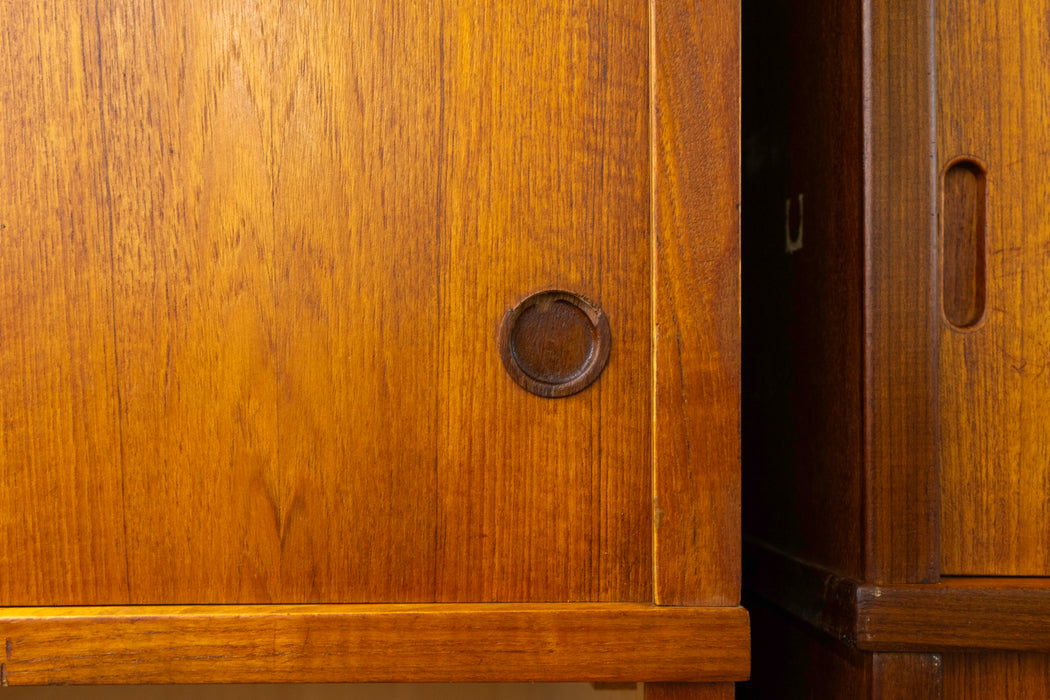 Danish Modern Teak Wardrobe - (327-001)