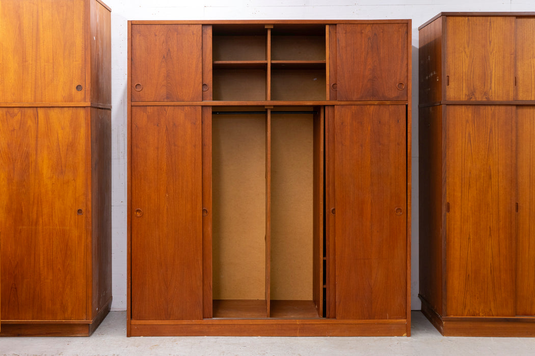 Danish Modern Teak Wardrobe - (327-057)