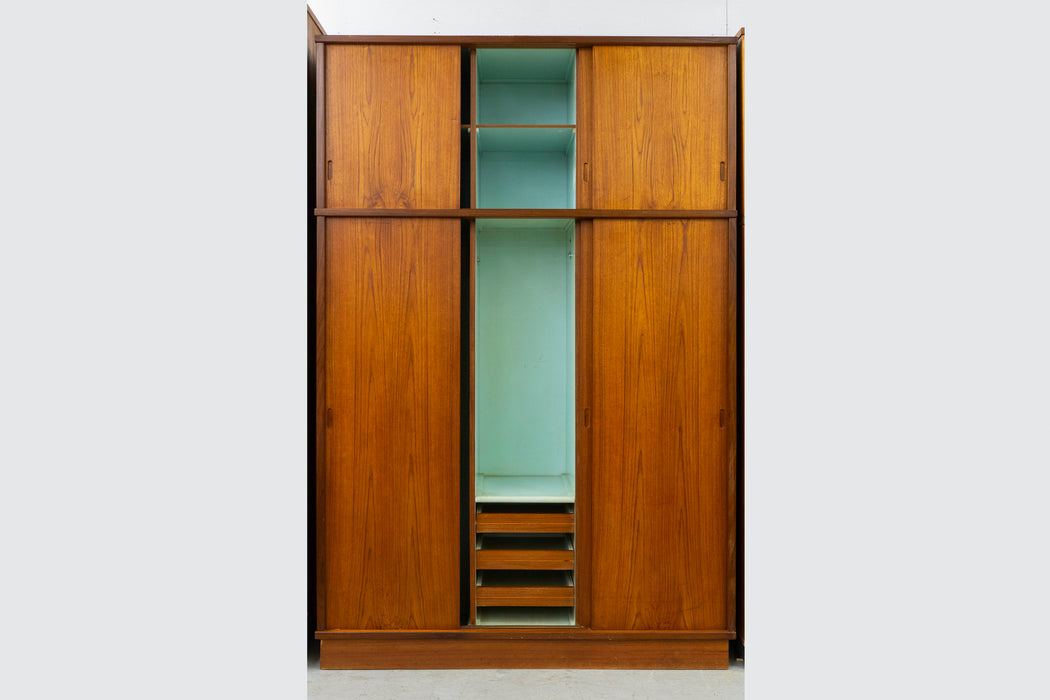Danish Modern Teak Wardrobe - (327-116)