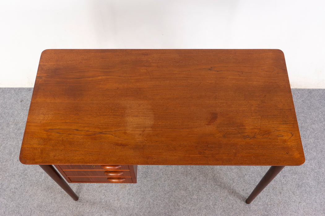 Teak Danish Desk - (326-037)