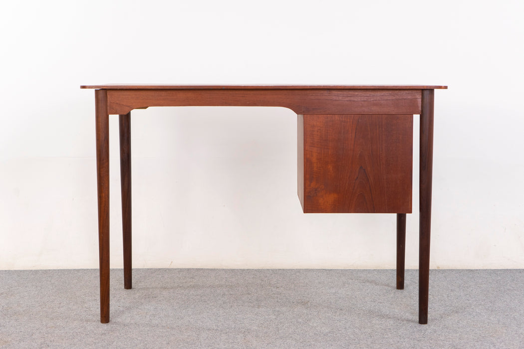 Teak Danish Desk - (326-037)
