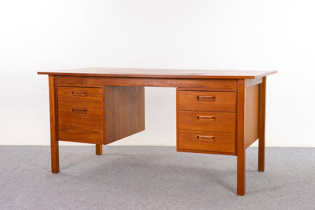 Teak Danish Desk - (D1419)