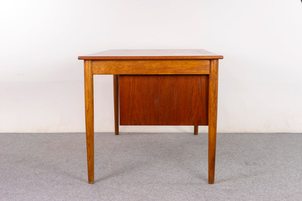 Danish Teak & Oak Desk by Borge Mogensen - (D1461)