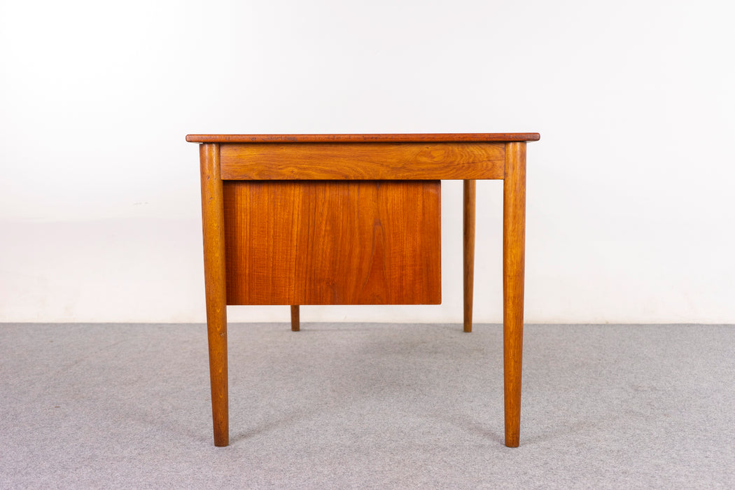 Danish Teak & Oak Desk by Borge Mogensen - (D1461)