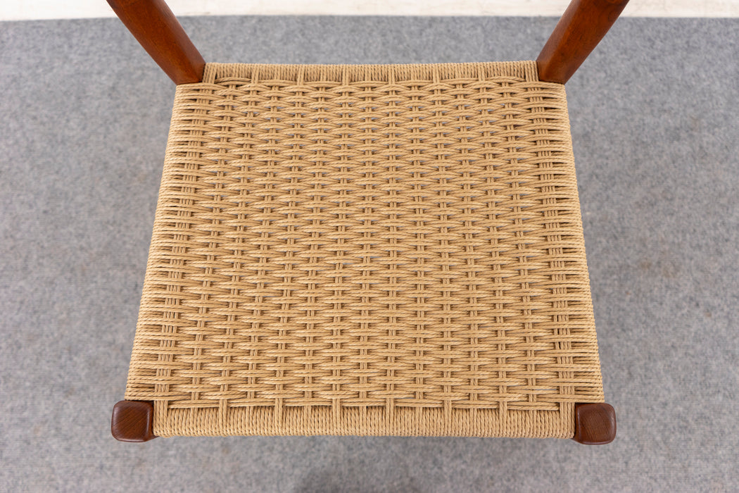 1 Teak Danish Dining Chair by Arne Hovmand Olsen - (D1174.3)