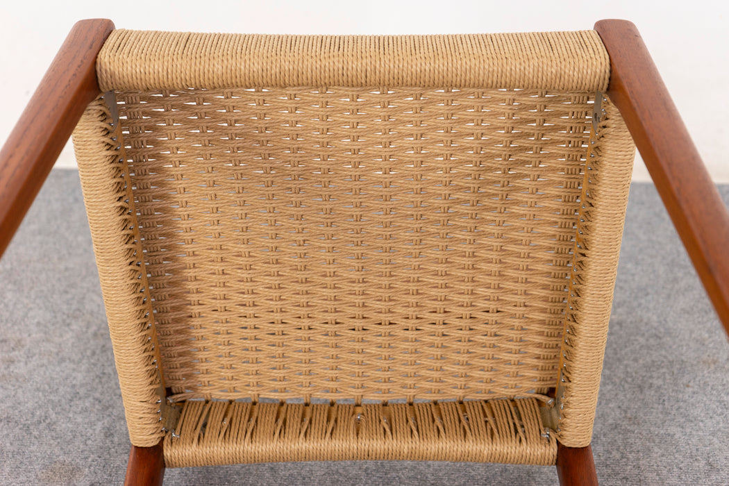 1 Teak Danish Dining Chair by Arne Hovmand Olsen - (D1174.3)