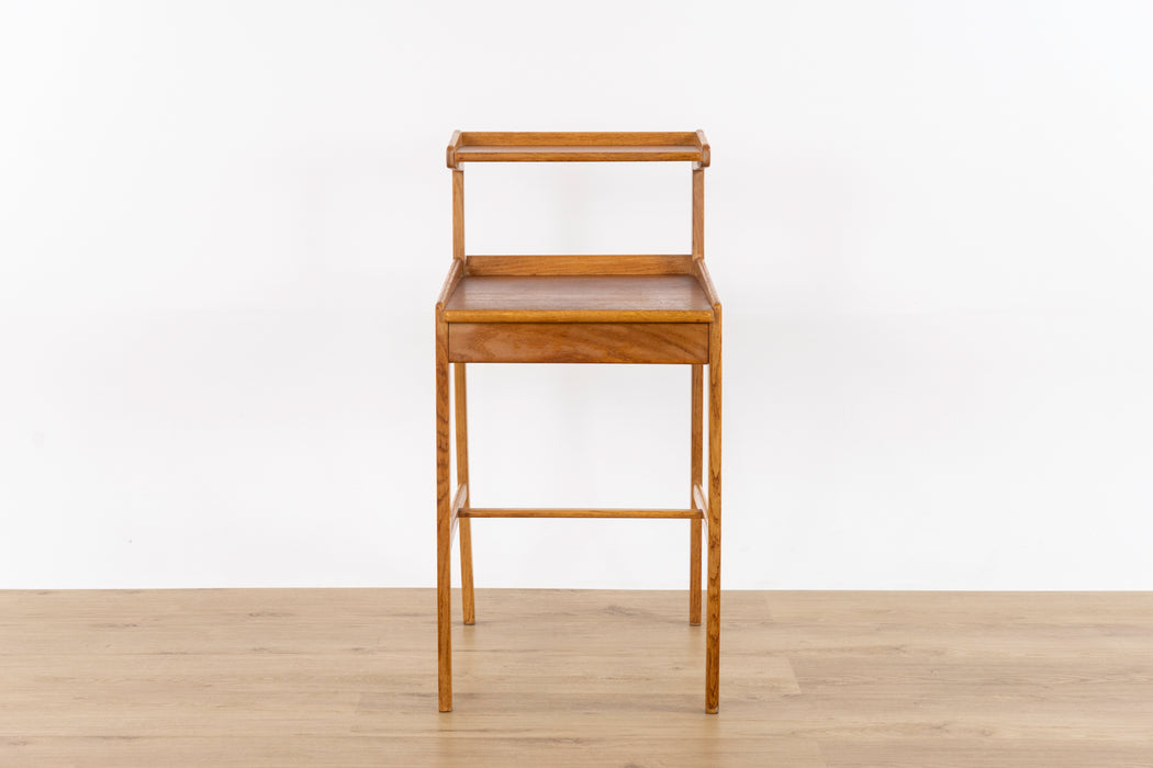 Swedish Teak & Oak Bedside Table by Eyving Beckman - (326-116)