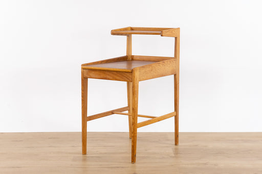 Swedish Teak & Oak Bedside Table by Eyving Beckman - (326-116)