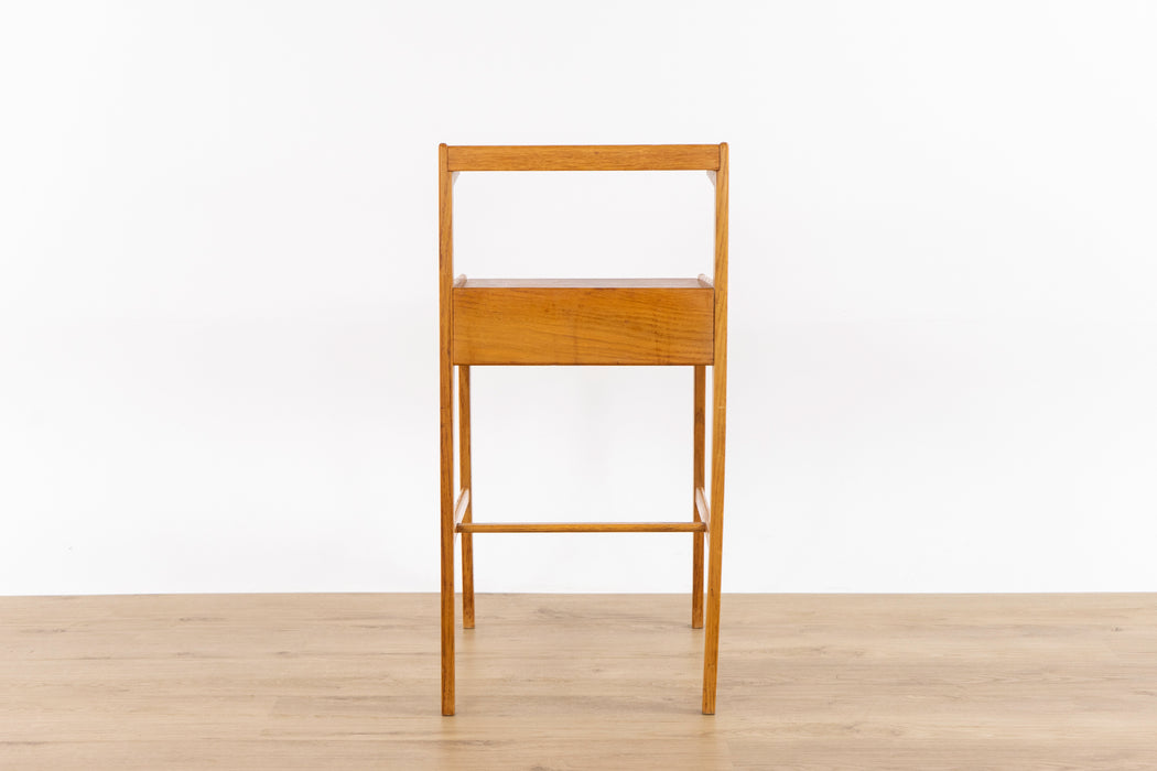 Swedish Teak & Oak Bedside Table by Eyving Beckman - (326-116)