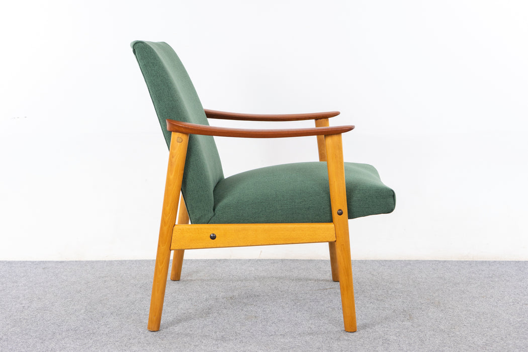 Danish Mid-Century Teak & Beech Lounge Chair - (D1501)
