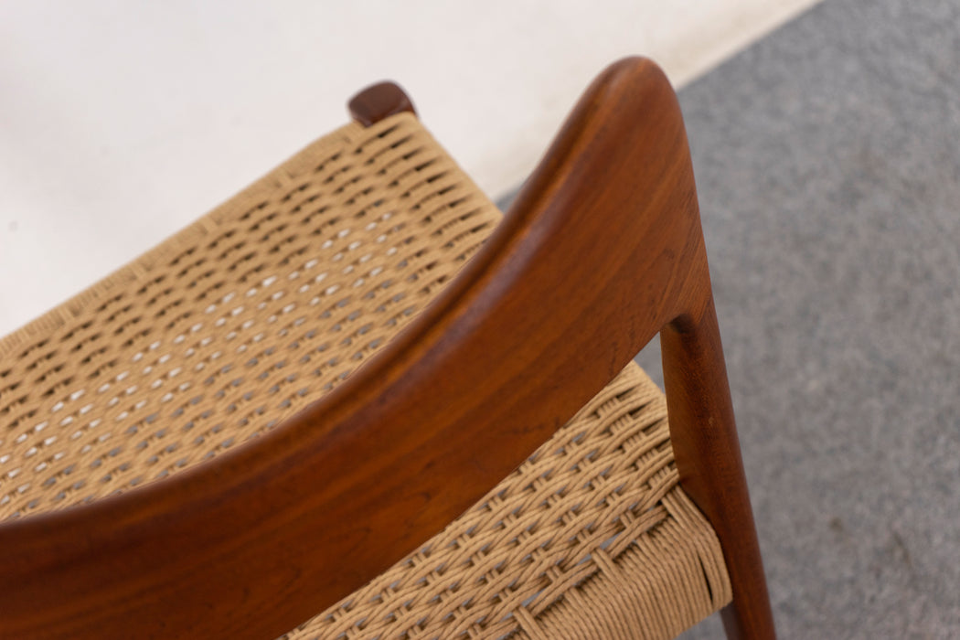 1 Teak Danish Dining Chair by Arne Hovmand Olsen - (D1174.2)