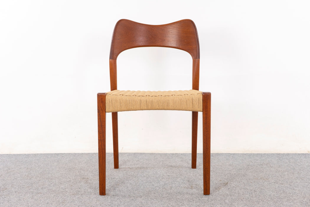1 Teak Dining Chair by Arne Hovmand Olsen - (D1174.1)