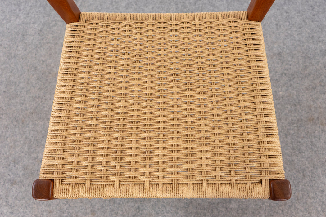 1 Teak Dining Chair by Arne Hovmand Olsen - (D1174.1)