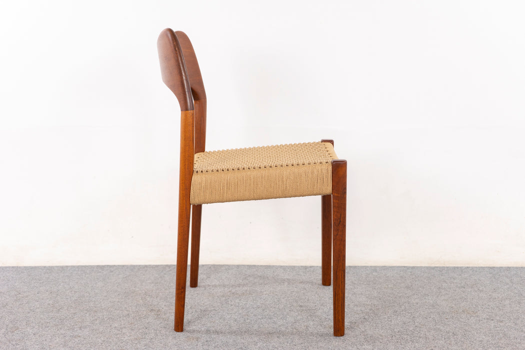 1 Teak Dining Chair by Arne Hovmand Olsen - (D1174.1)