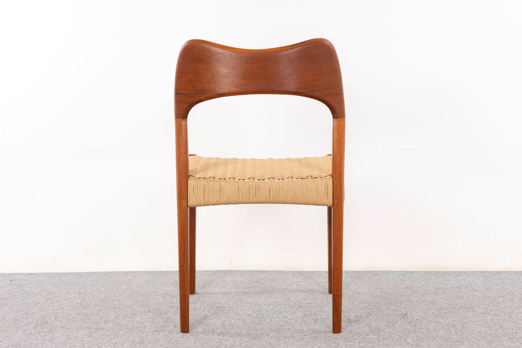 1 Teak Dining Chair by Arne Hovmand Olsen - (D1174.1)