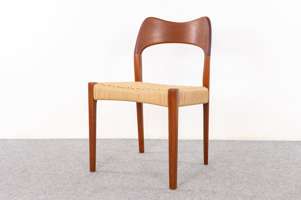 1 Teak Dining Chair by Arne Hovmand Olsen - (D1174.1)