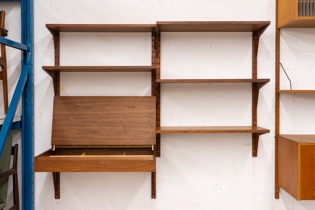 Walnut Danish Wall System by Poul Cadovius - (D1438)
