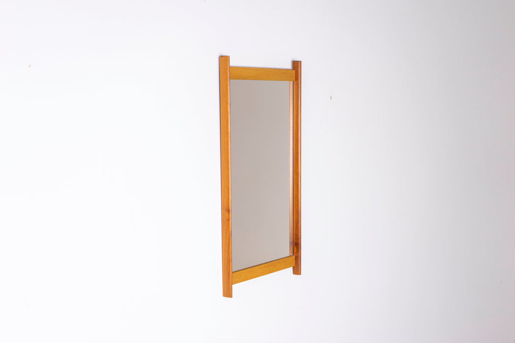 Oak Danish Mirror - (326-160)