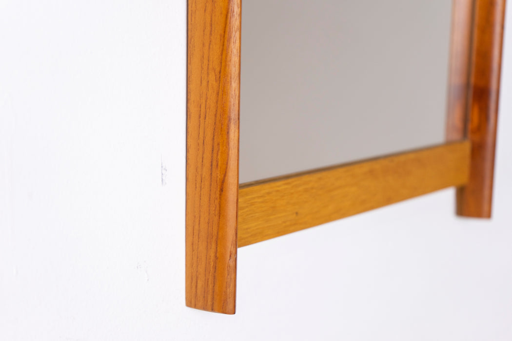 Oak Danish Mirror - (326-160)