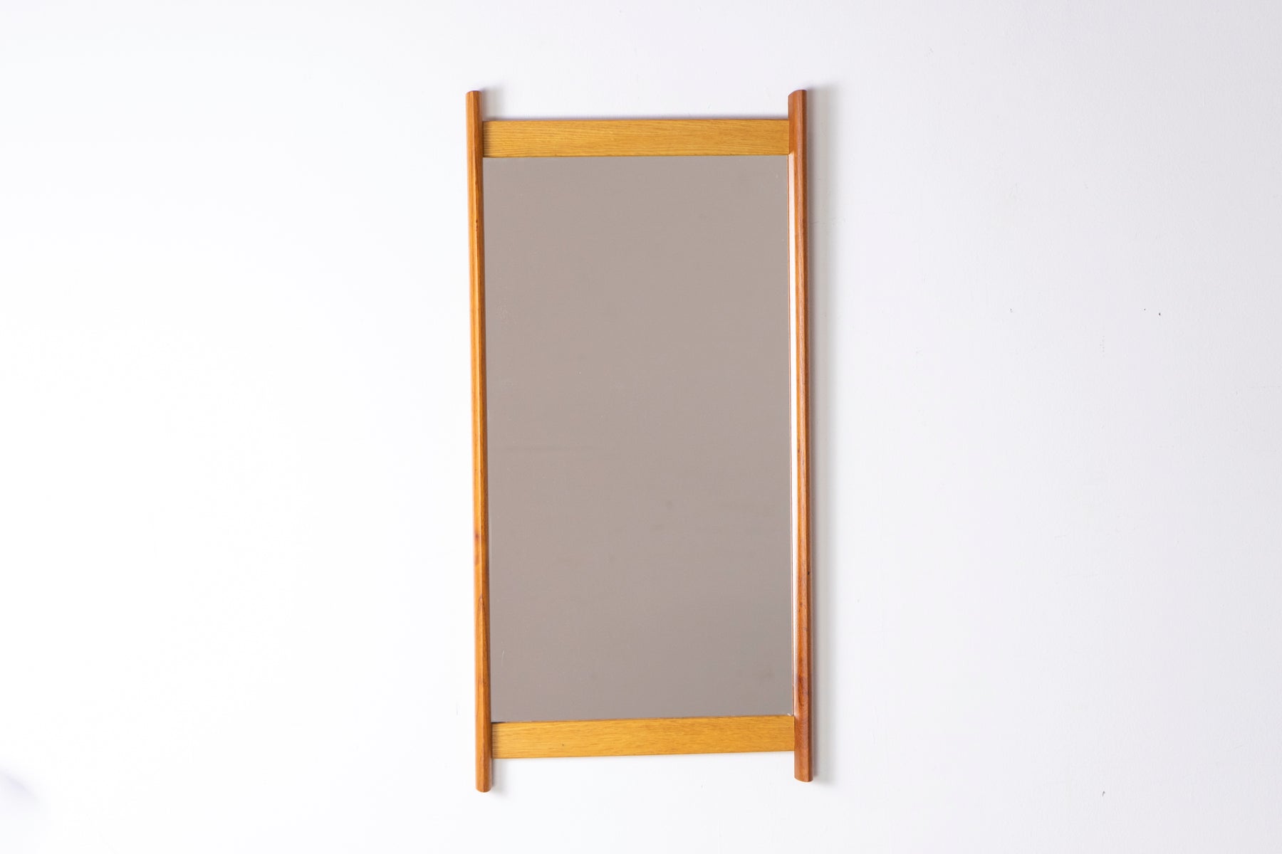Oak Danish Mirror - (326-160)