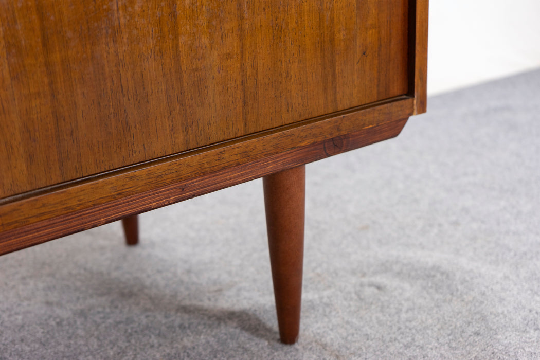 Danish Mid Century Rosewood Cabinet - (327-172)