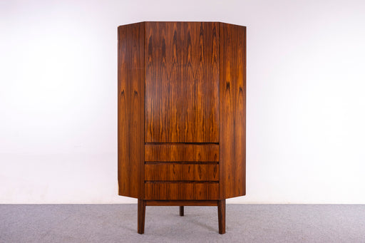 Danish Modern Rosewood Corner Cabinet - (326-211)