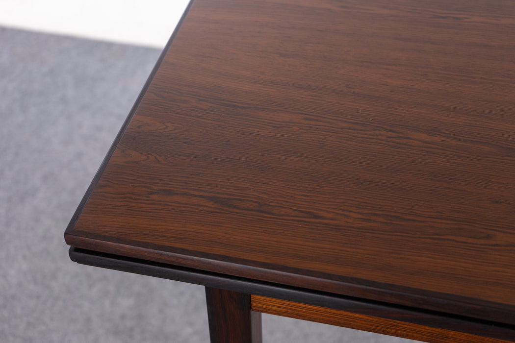 Danish Modern Rosewood Dining Table - (321-049)