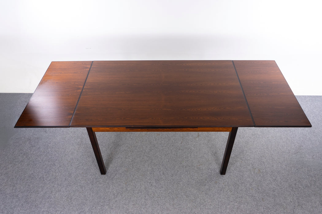 Danish Modern Rosewood Dining Table - (321-049)