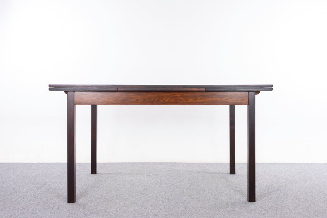 Danish Modern Rosewood Dining Table - (321-049)