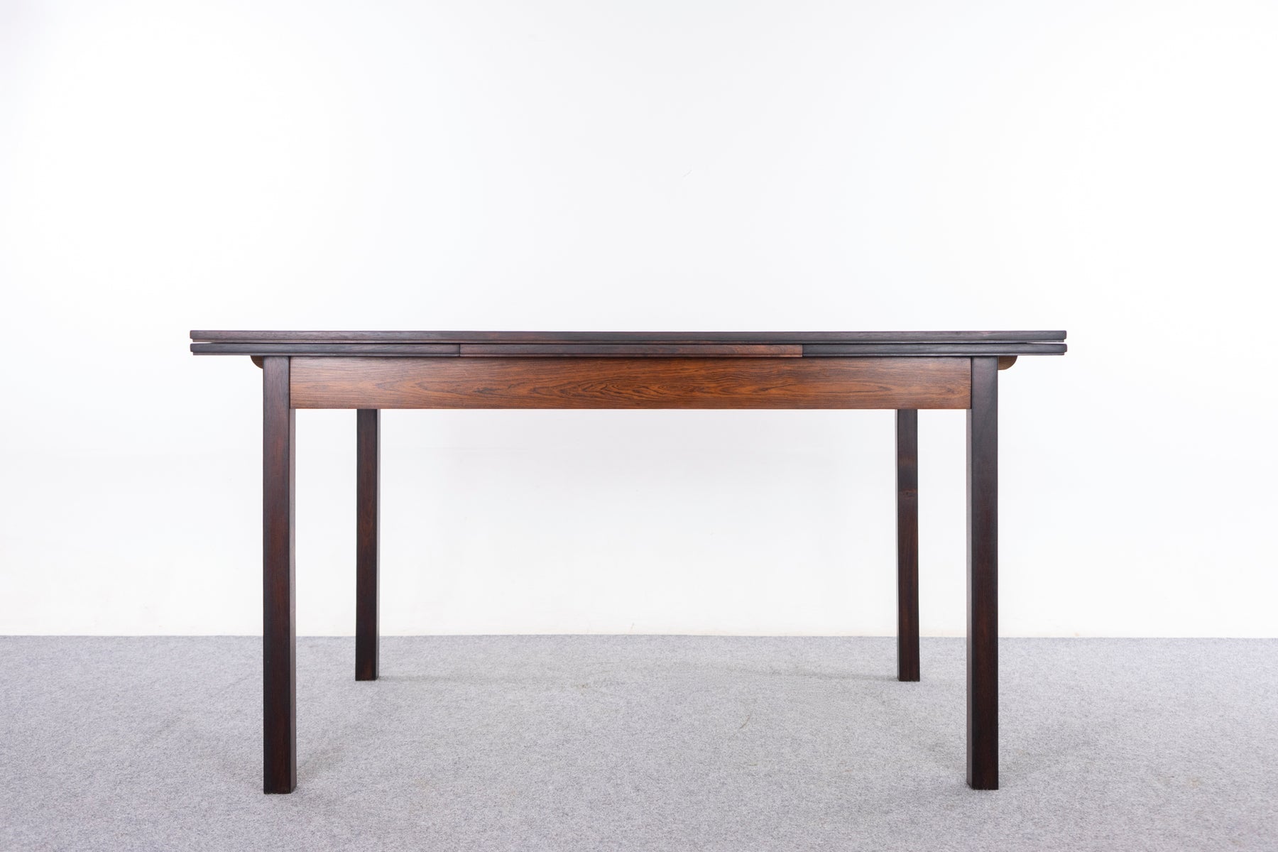 Danish Modern Rosewood Dining Table - (321-049)